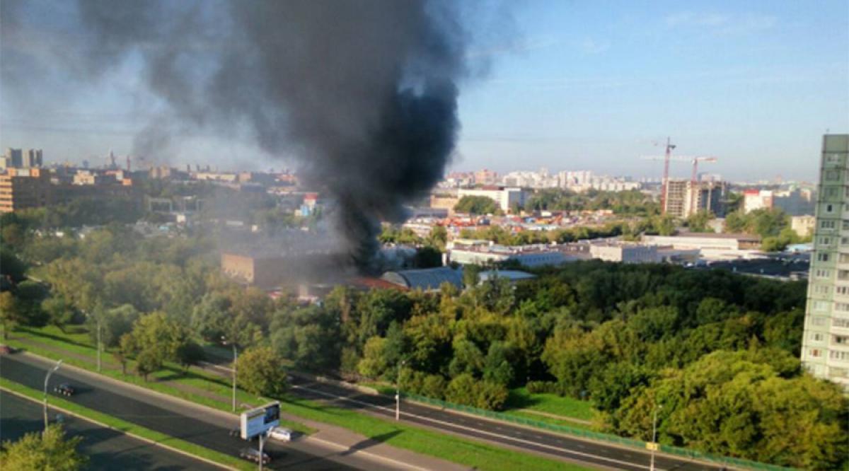 16 killed in Moscow warehouse fire